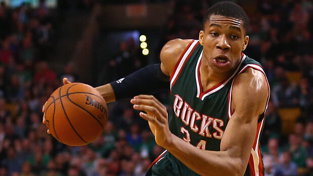 德天空：拜仁仍然有意马利克-福法纳和赛义德-马拉（德国天空体育：拜仁依然关注马利克-福法纳与赛义德-马拉）