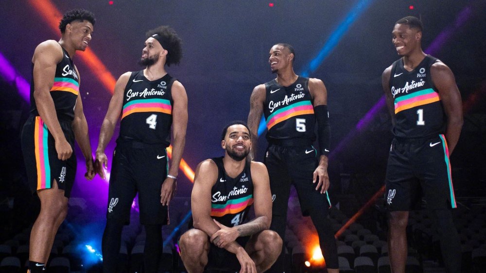 延续状态！萨姆纳11中5得到21分&连续两场砍20+得分（火力不减！萨姆纳11投5中收获21分，连续两场20+）