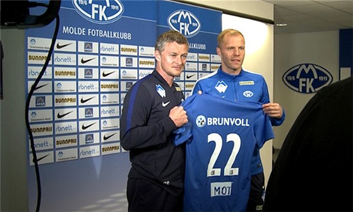 德利赫特：我没有更偏爱的体系，再度为荷兰队首发就像是复出（德利赫特：不偏好单一体系，重返荷兰队首发仿佛复出）