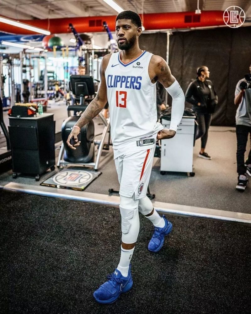 河南队本赛季通过定位球总计打入29球，位列中超所有球队之首（河南队本季定位球斩获29球，居中超第一）