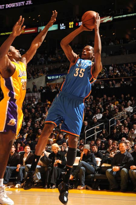 近5年五大联赛场均失球最少榜：皇马0.86球第1，国米0.88球第2（近五年五大联赛场均丢球最少：皇马以0.86球居首，国米0.88球次席）