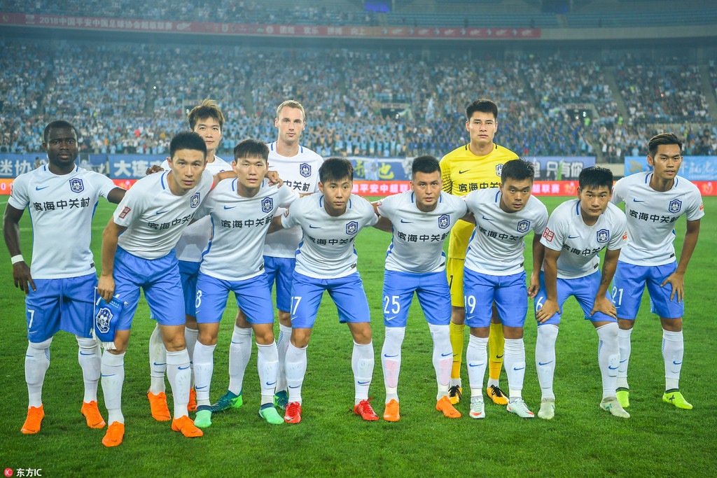 官方：多特门将迈尔续约至2027年（多特官方宣布：门将迈尔合同延长至2027年）