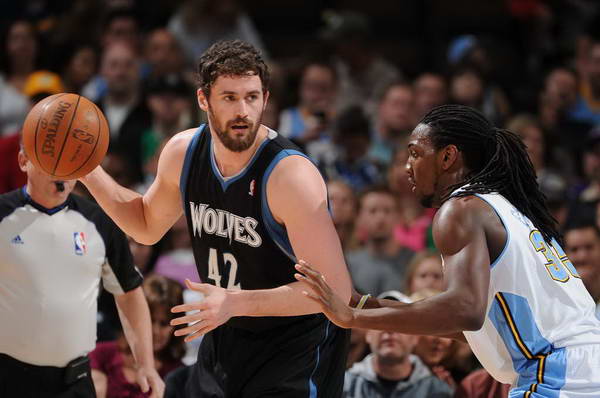 约基奇56分16板15助加时18分，掘金圣诞大战胜森林狼（约基奇砍下56分16篮板15助攻并加时独得18分，掘金在圣诞大战击败森林狼）