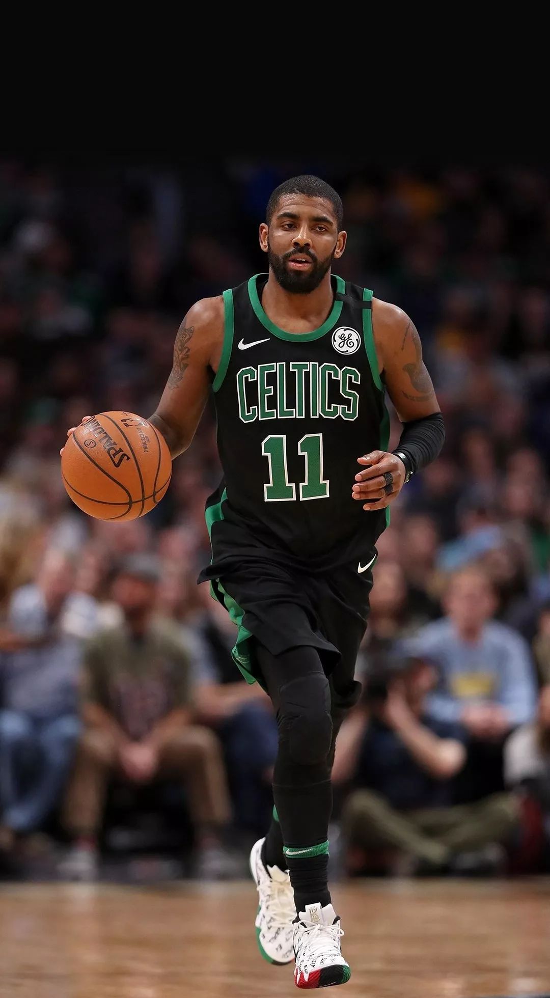 迪卡尼奥：尤文球员不是斯帕莱蒂挑的，他得研究哪些人能信任（迪卡尼奥：尤文球员非斯帕莱蒂亲选，他得评估谁值得信任）