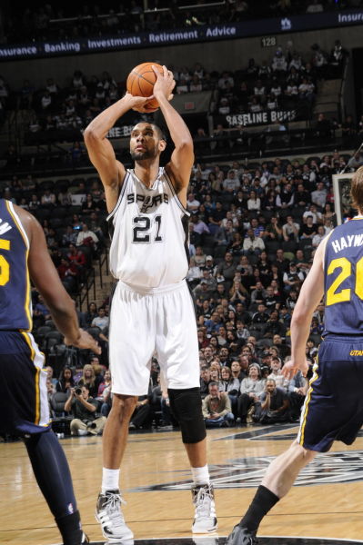 凯恩2025年代表俱乐部和英格兰队打入58球，创职业生涯新高（2025年凯恩为俱乐部与英格兰队攻入58球，刷新职业生涯纪录）