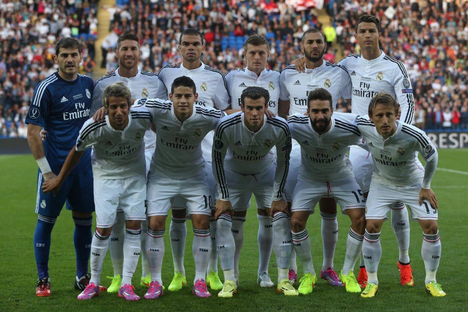 半场战报：本菲卡1-0那不勒斯，里奥斯建功（半场：本菲卡1-0领先那不勒斯，里奥斯破门）