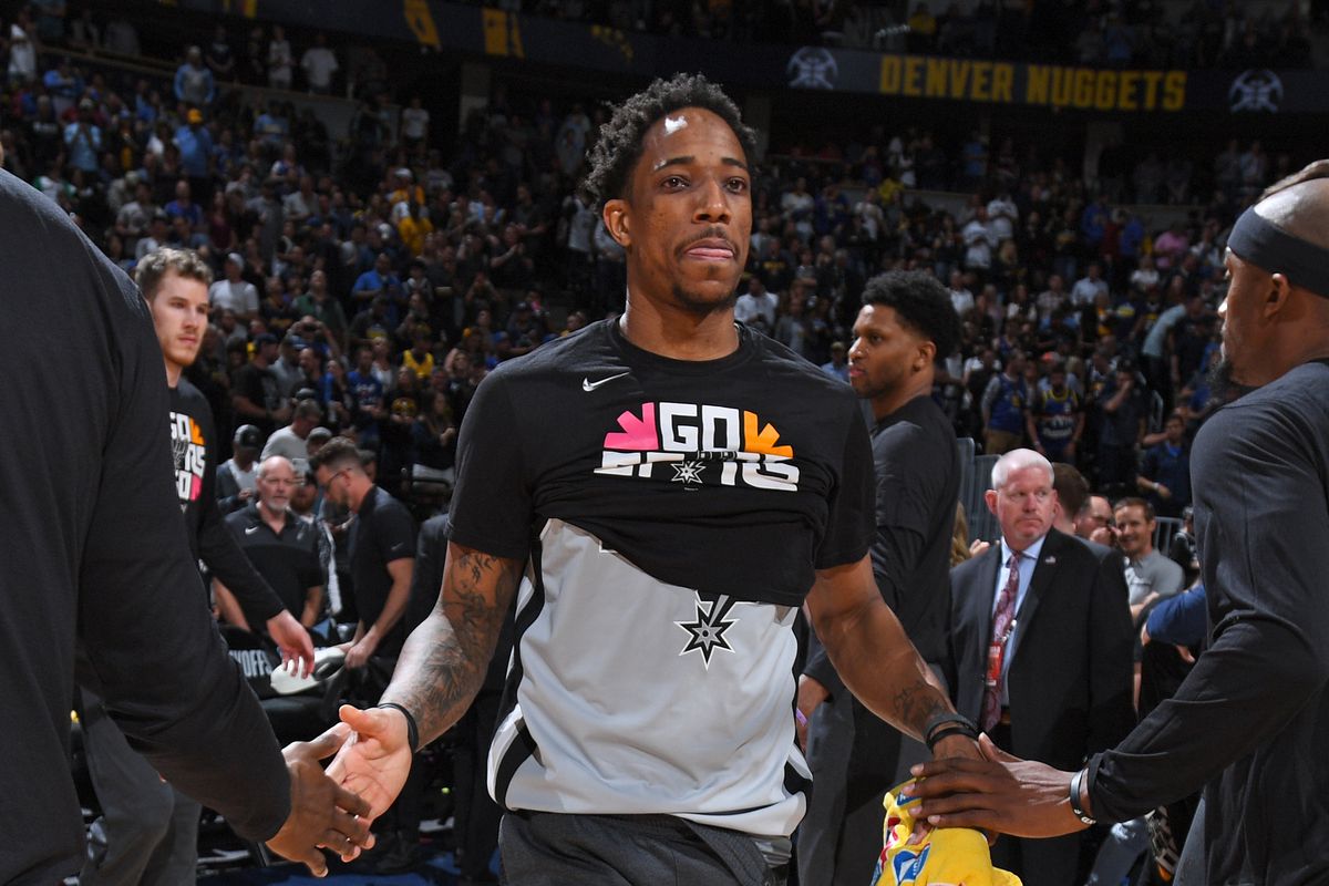 迪纳塔莱：斯帕莱蒂的进攻体系让前锋受益，相信球迷会喜欢他（迪纳塔莱：斯帕莱蒂的进攻打法助力前锋，相信球迷会喜欢他）