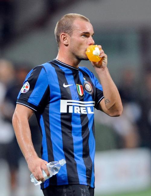 国脚助攻连续两轮进球，状态火热（国脚连续两轮又进球又送助攻，状态火热）