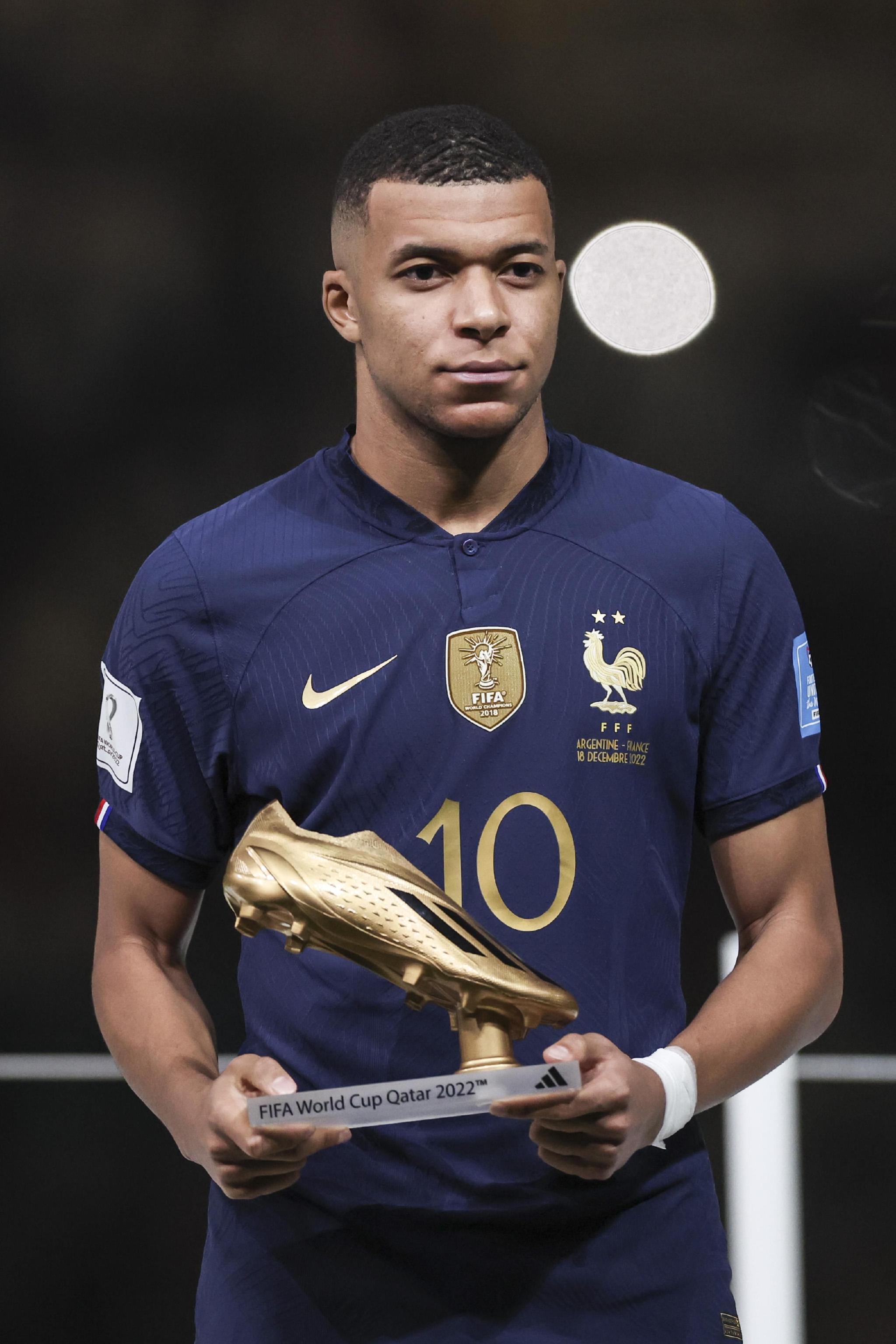 阿利松：萨拉赫有表达感受的自由，但就要承担相应的后果（阿利松：萨拉赫有权表达情绪，但也要为此承担后果）