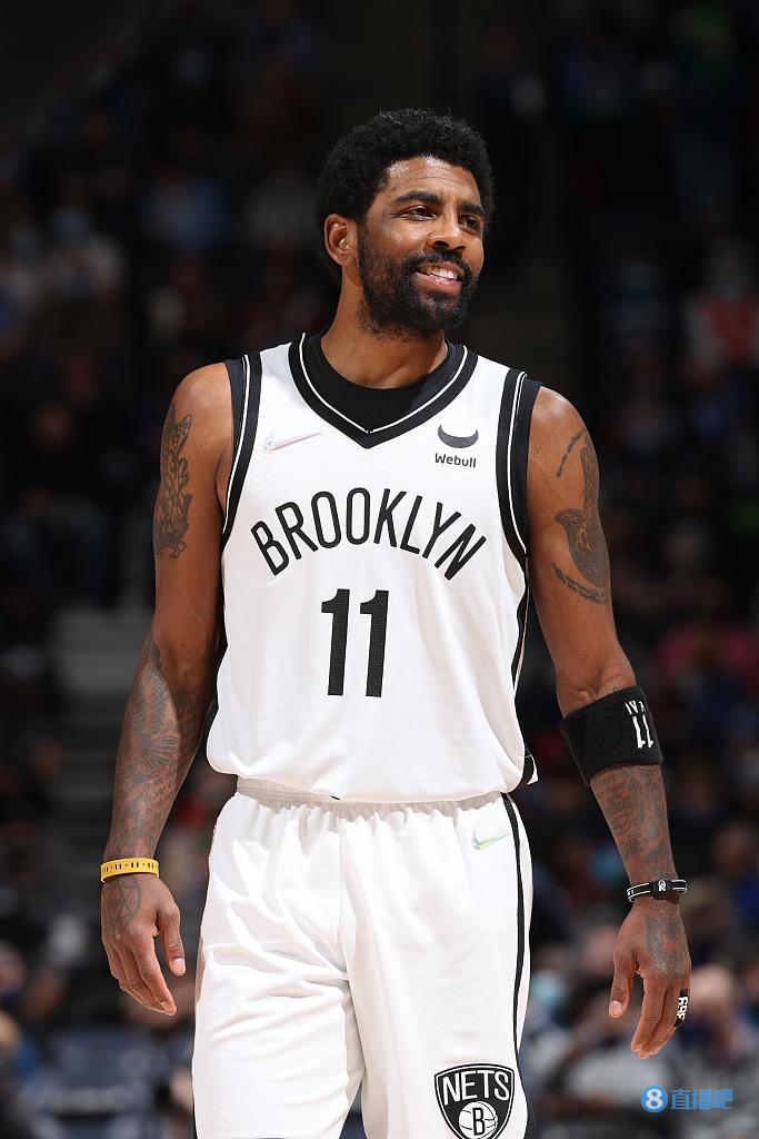 佩雷茨将与未婚妻在周二结婚，周三举办1000人参加的庆祝活动（佩雷茨周二与未婚妻完婚，周三举行千人庆典）