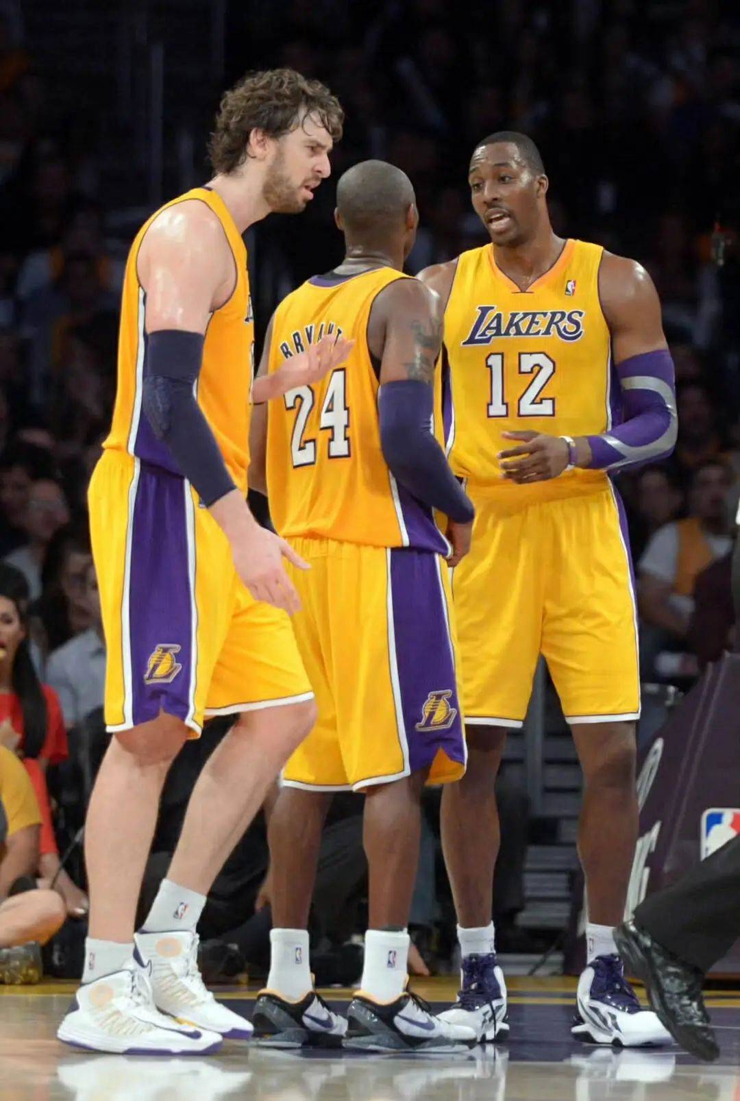 老佛爷：现在赛程太密集，两年内皇马经历了五次十字韧带撕裂（佩雷斯：赛程过密，两年间皇马已出现5例十字韧带撕裂）