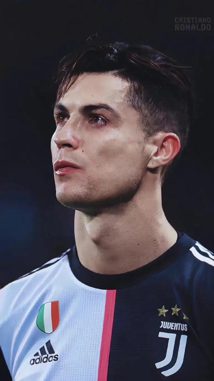 沙特主场气势惊人（沙特主场声势逼人）