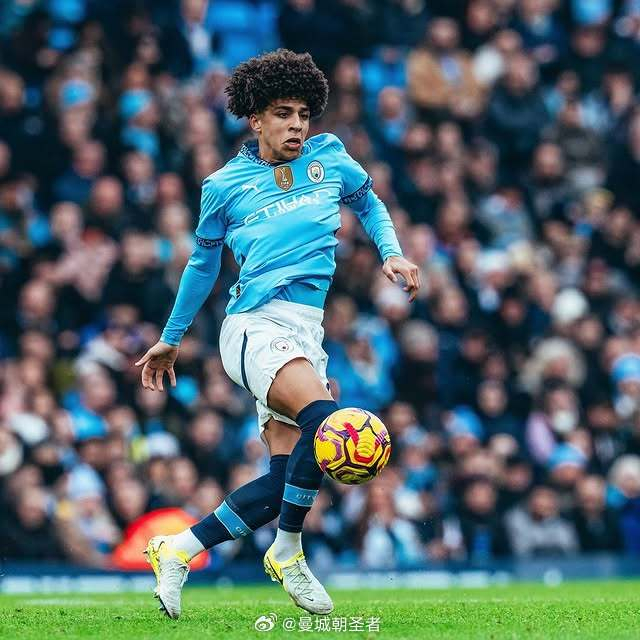 官方：热刺小将米凯伊-穆尔租借加盟格拉斯哥流浪者（官方：格拉斯哥流浪者租借签下热刺小将米凯伊-穆尔）