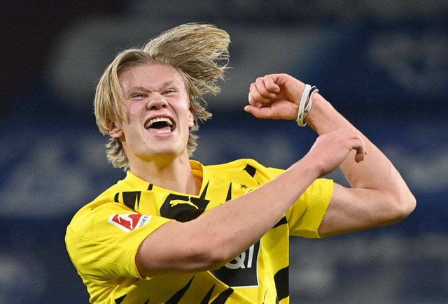 英博祝贺国安足协杯夺冠：衷心祝愿国安在新的征程上续写辉煌（英博恭贺国安问鼎足协杯，盼新征程再写辉煌）