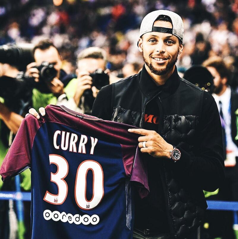 NFL马德里海外赛，格列兹曼、吕迪格、阿森西奥等到场观战（NFL马德里海外赛：格列兹曼、吕迪格、阿森西奥等现身观战）