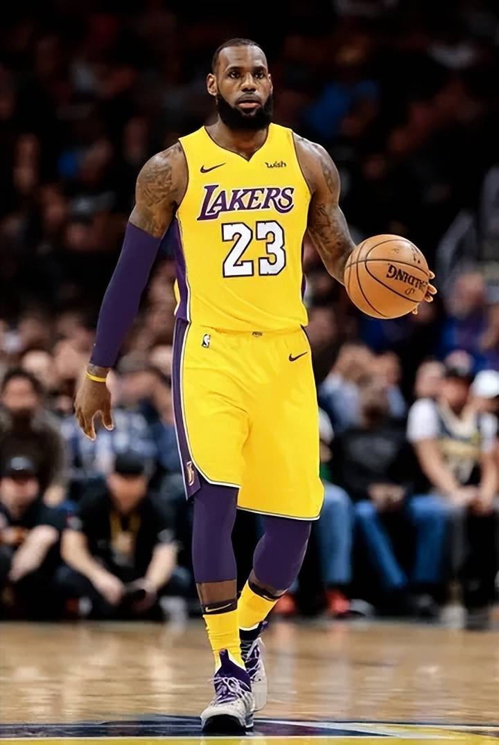 曼联12天4战!对纽卡+3支保级队，全取12分有望进前四争欧冠席位（曼联12天连踢4场：战纽卡加三支保级队，若满分12分有望跻身前四冲击欧冠）